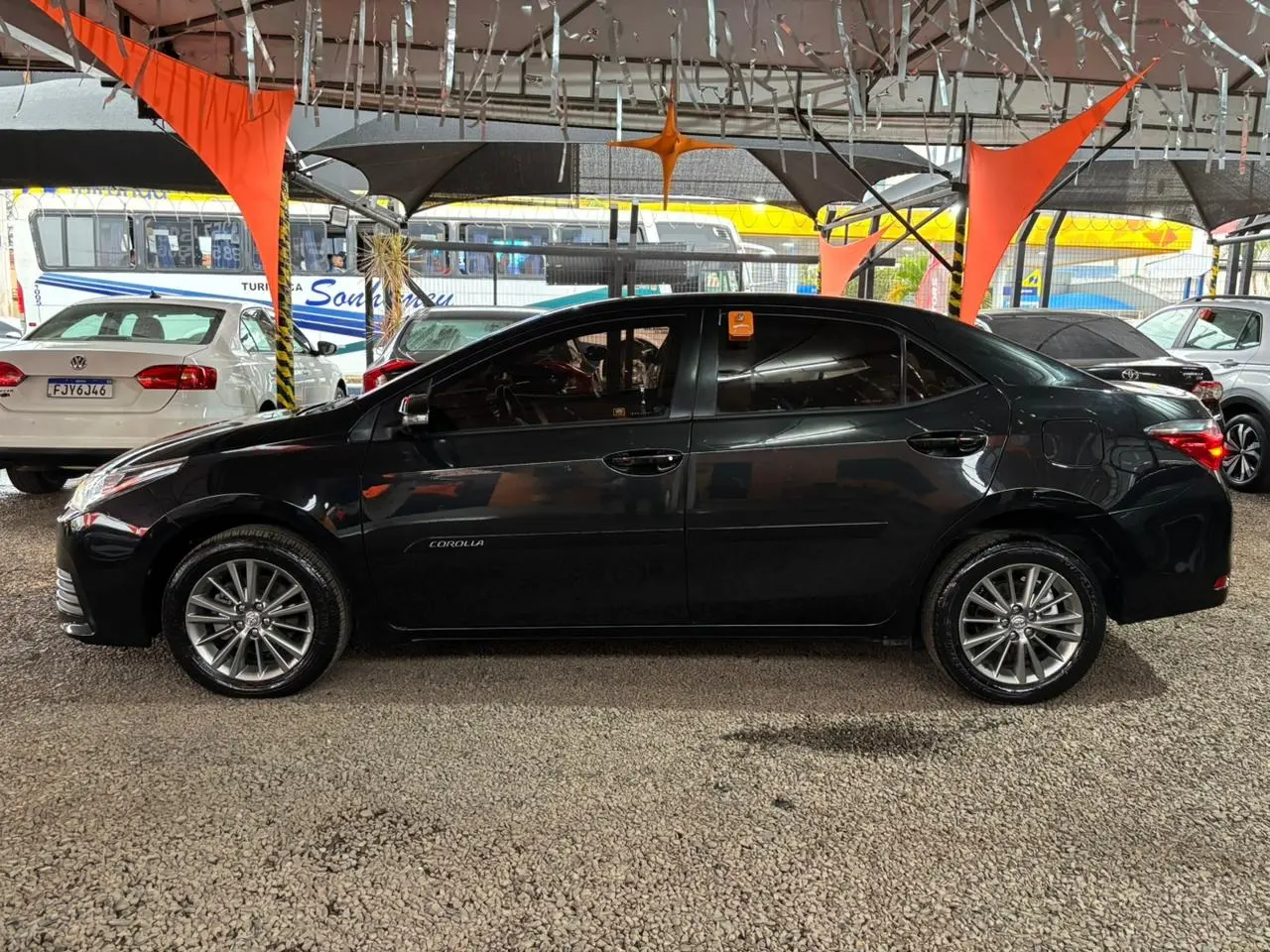 TOYOTA Corolla - Foto