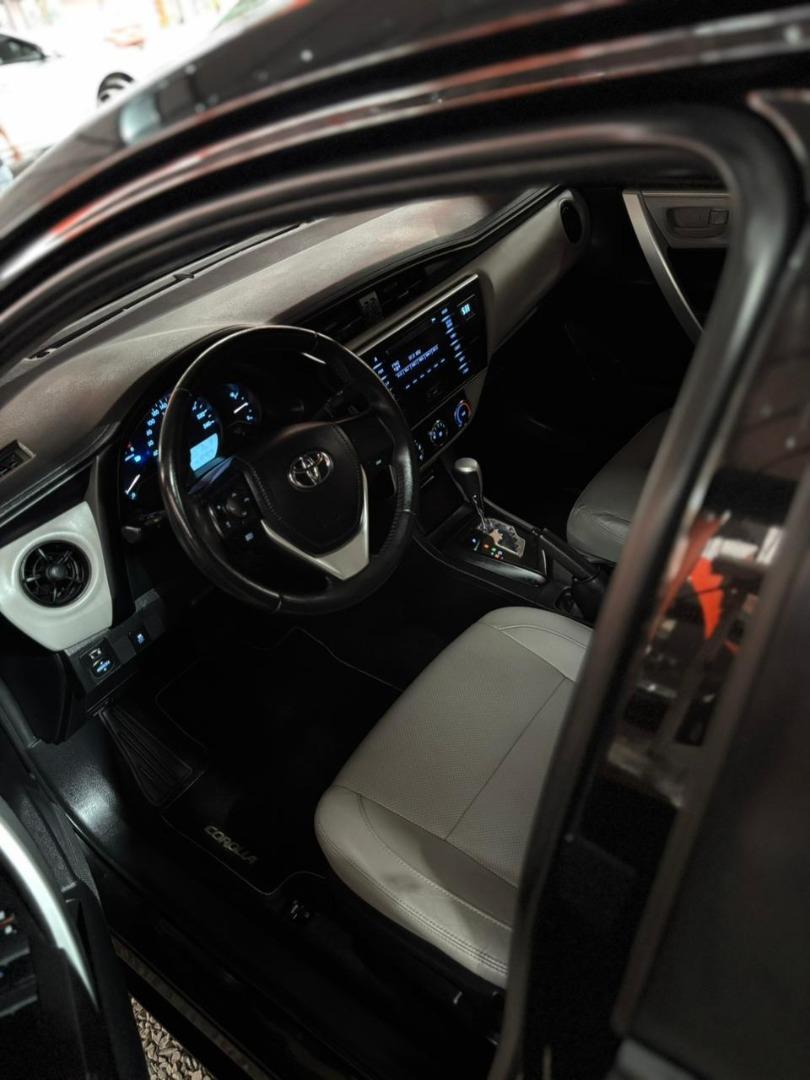 TOYOTA Corolla - Foto