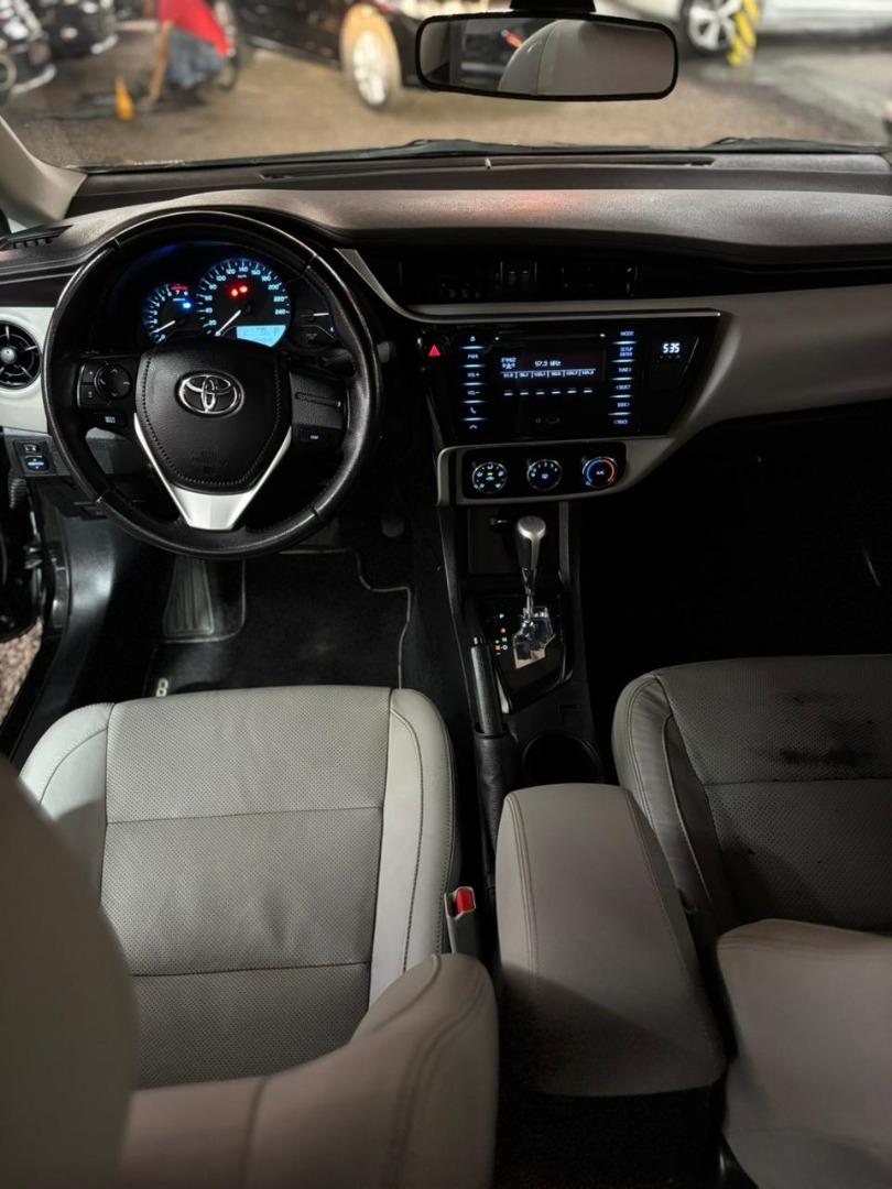 TOYOTA Corolla - Foto