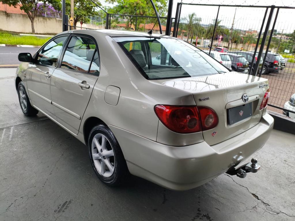 TOYOTA Corolla - Foto