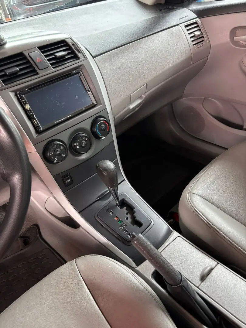 TOYOTA Corolla - Foto