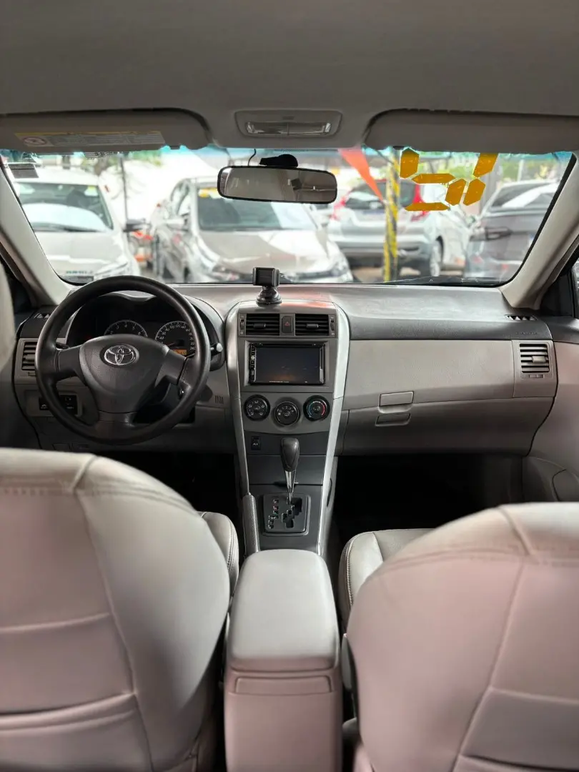 TOYOTA Corolla - Foto