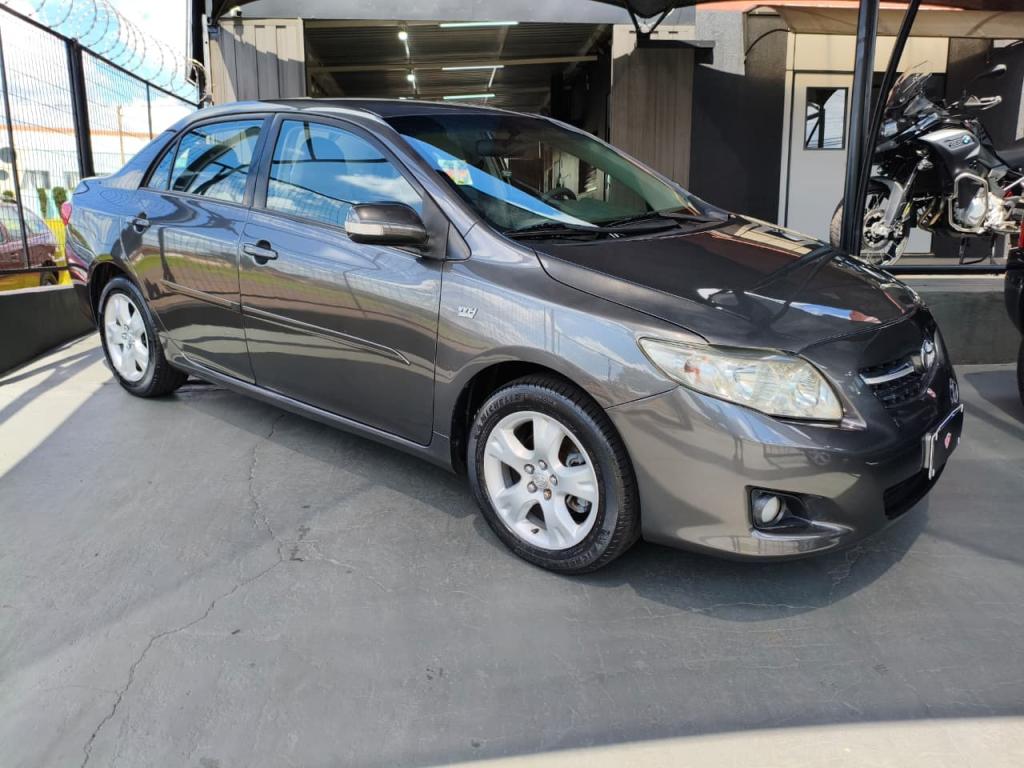 TOYOTA Corolla - Foto