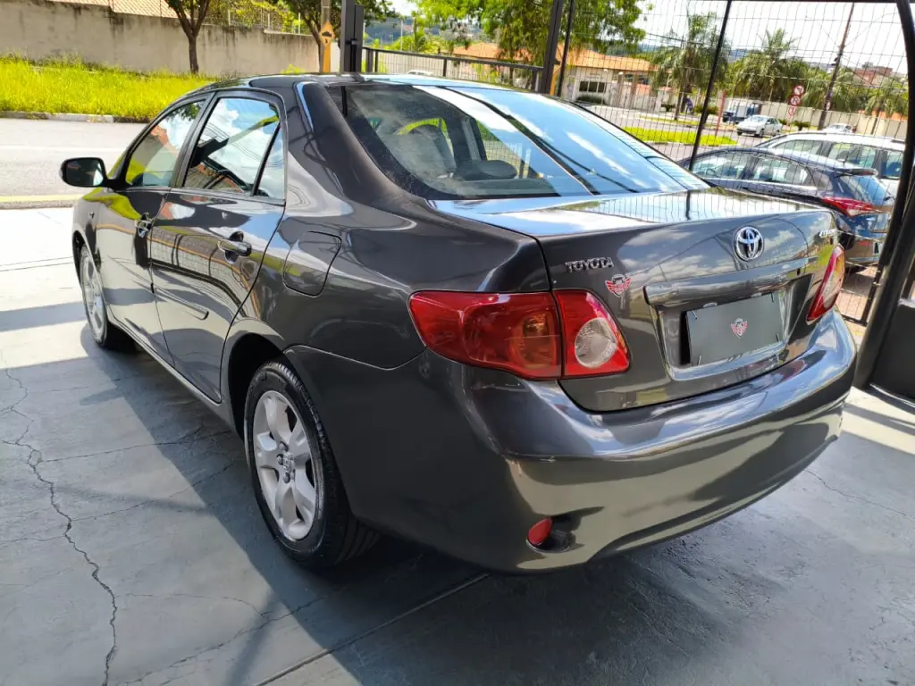 TOYOTA Corolla - Foto