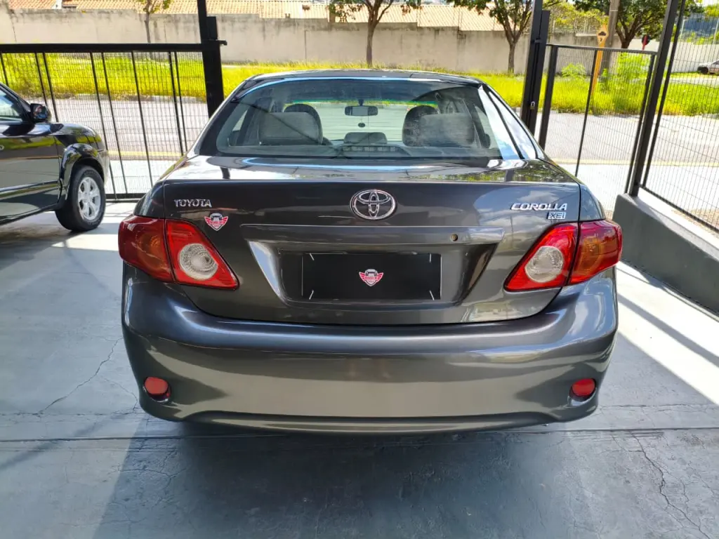 TOYOTA Corolla - Foto