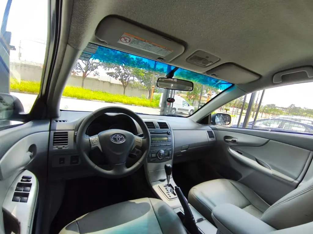 TOYOTA Corolla - Foto