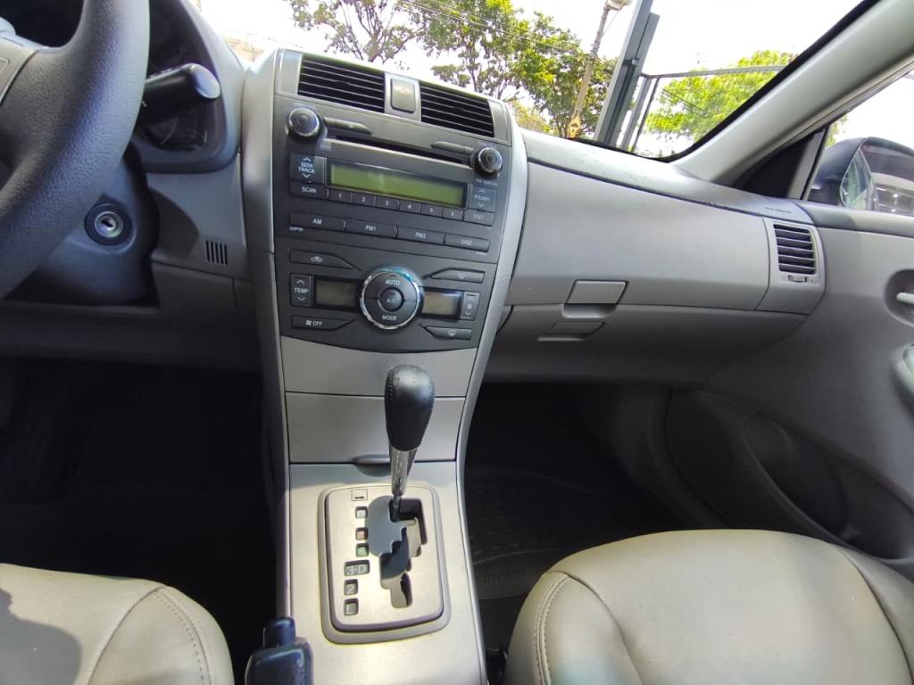 TOYOTA Corolla - Foto