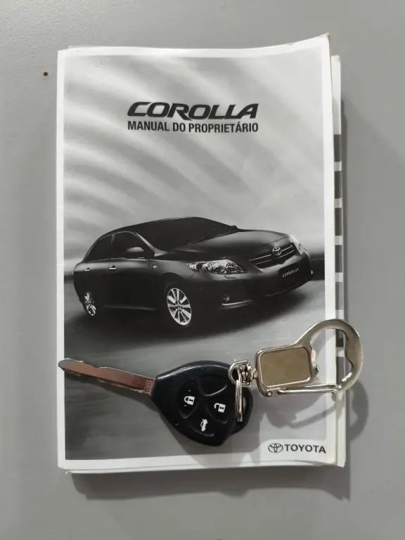 TOYOTA Corolla - Foto