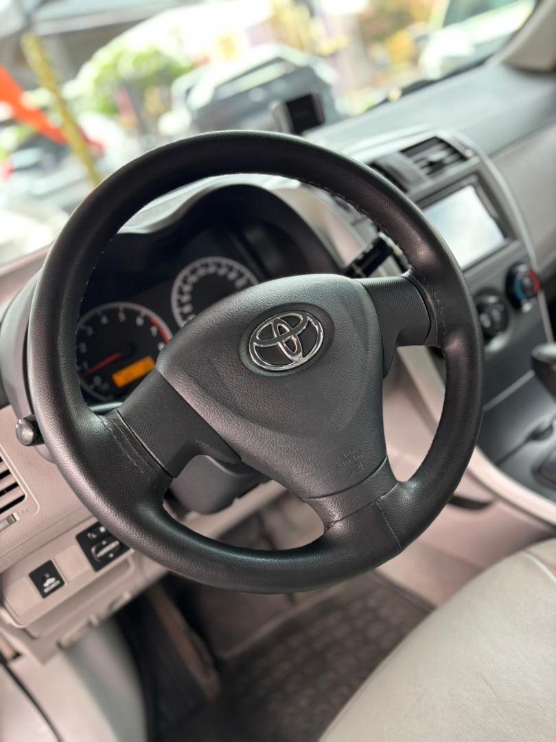 TOYOTA Corolla - Foto