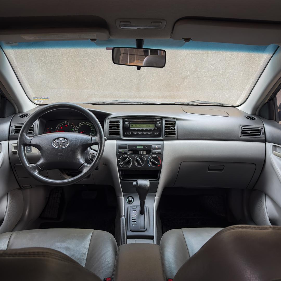 TOYOTA Corolla - Foto