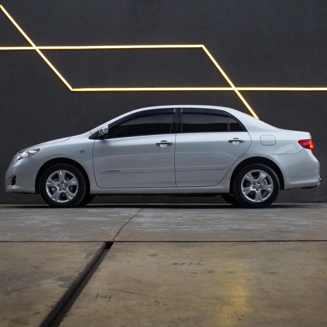 TOYOTA Corolla - Foto