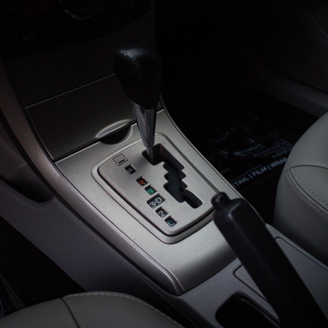 TOYOTA Corolla - Foto