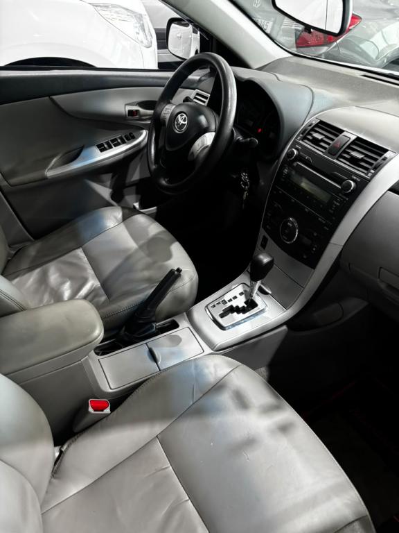 TOYOTA Corolla - Foto