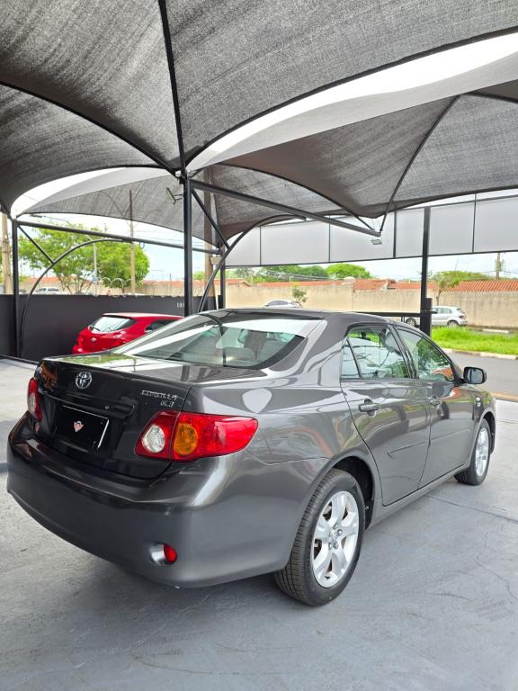 TOYOTA Corolla - Foto