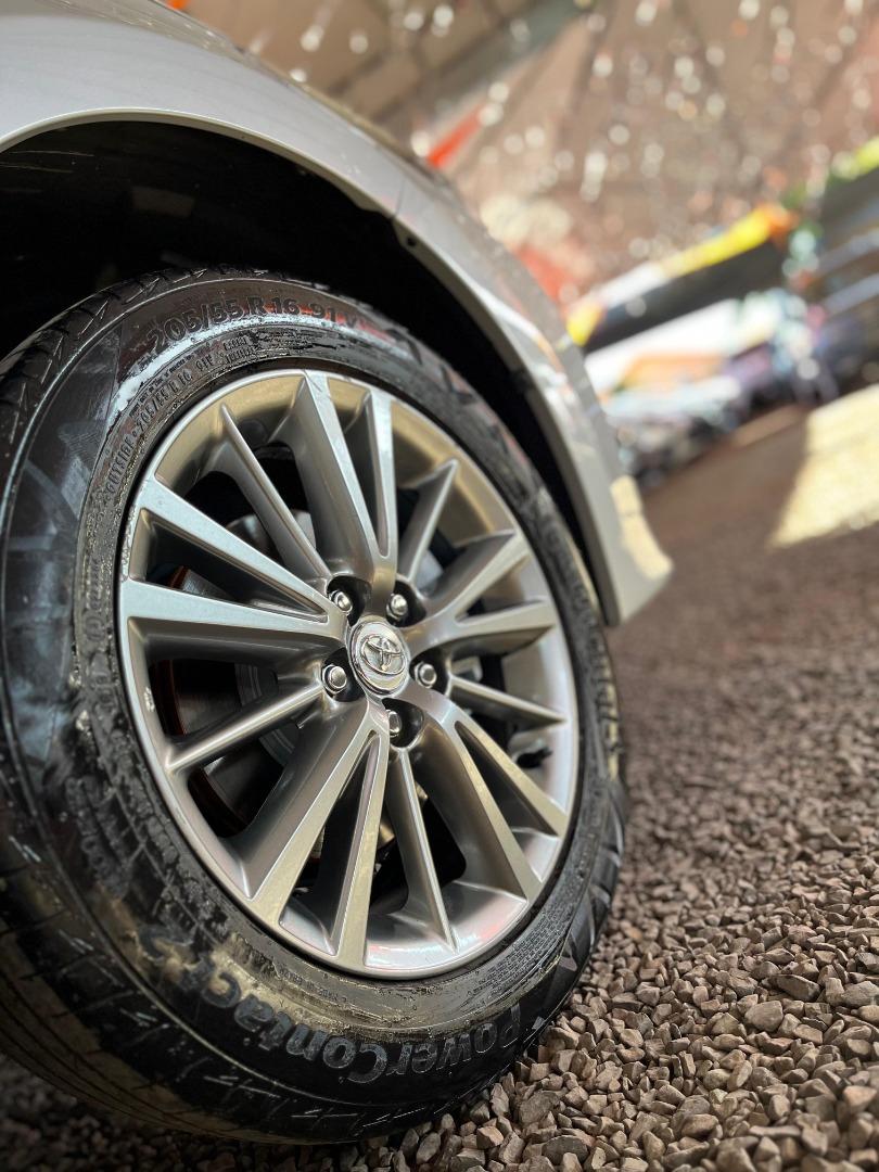 TOYOTA Corolla - Foto