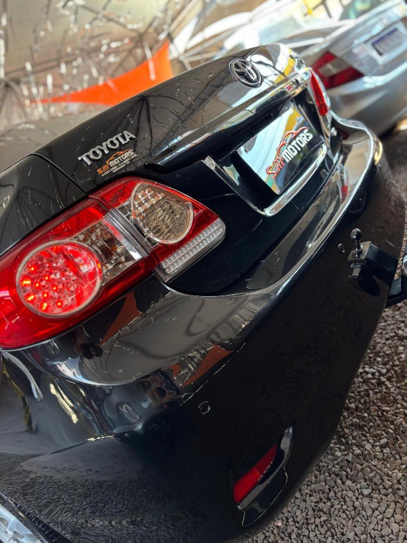 TOYOTA Corolla - Foto