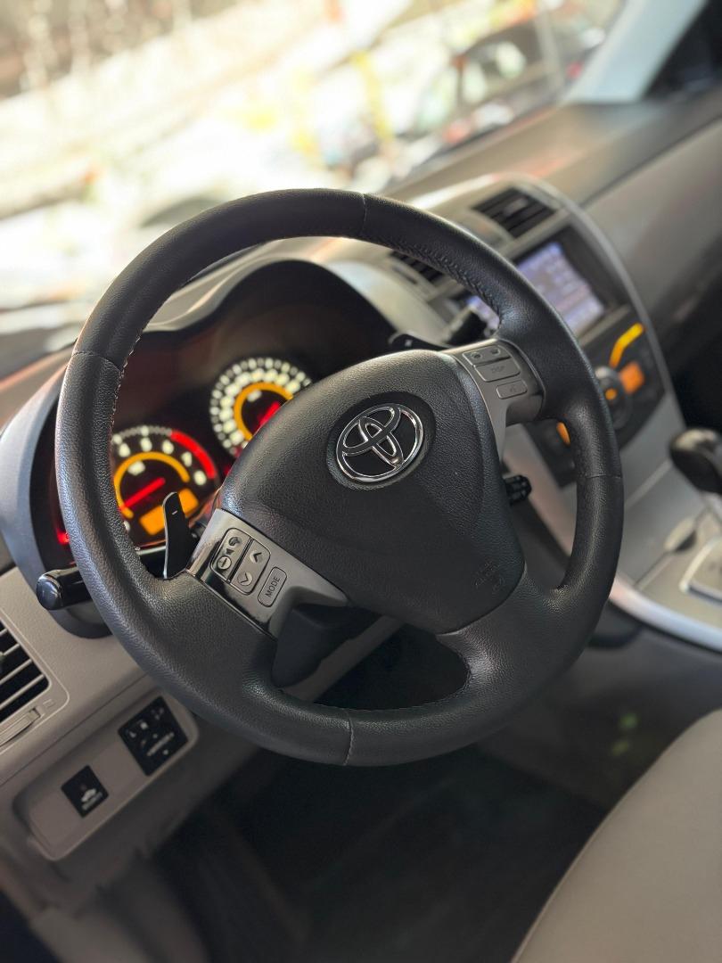 TOYOTA Corolla - Foto