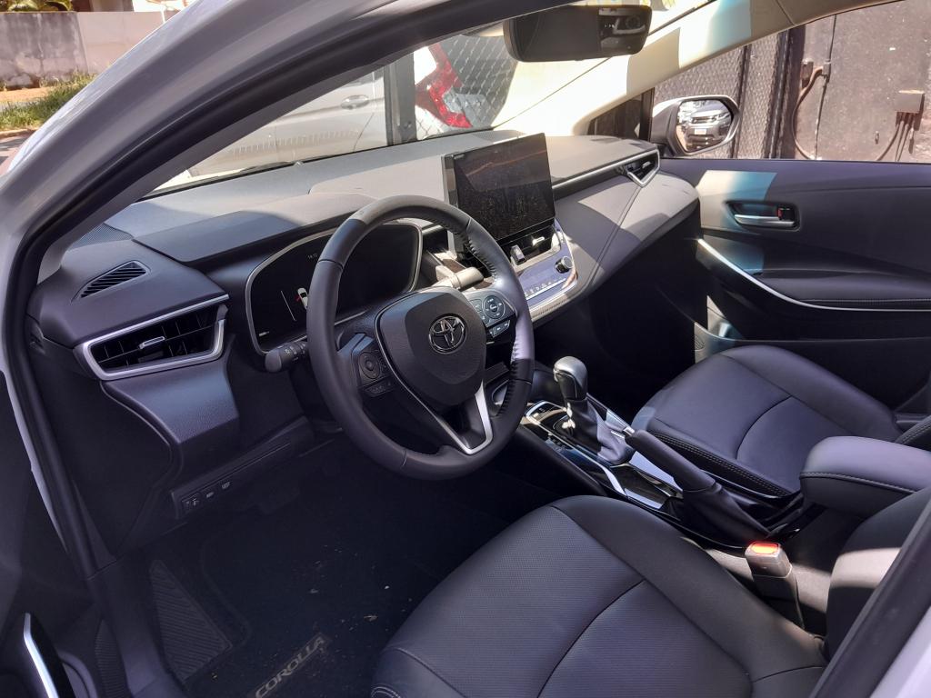 TOYOTA Corolla - Foto