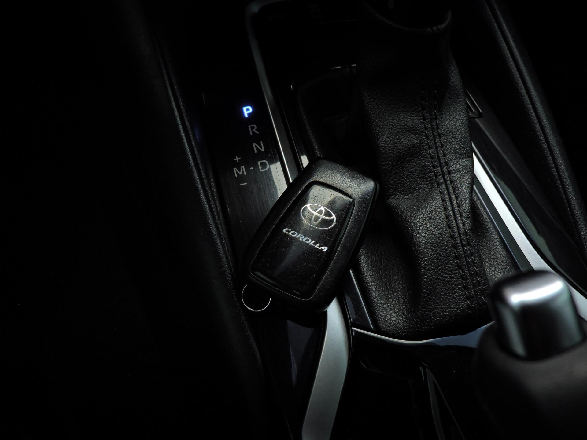 TOYOTA Corolla - Foto