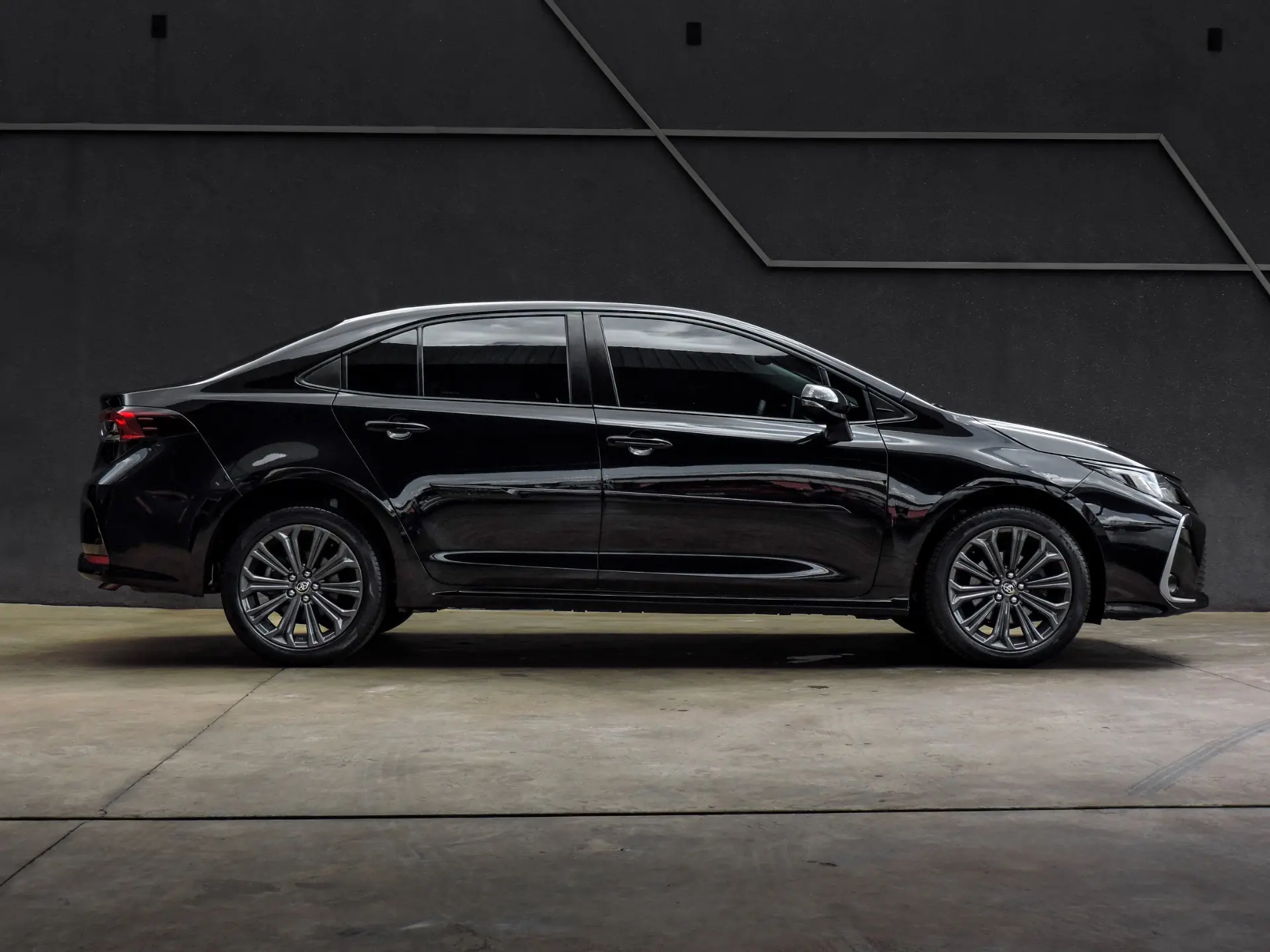 TOYOTA Corolla - Foto