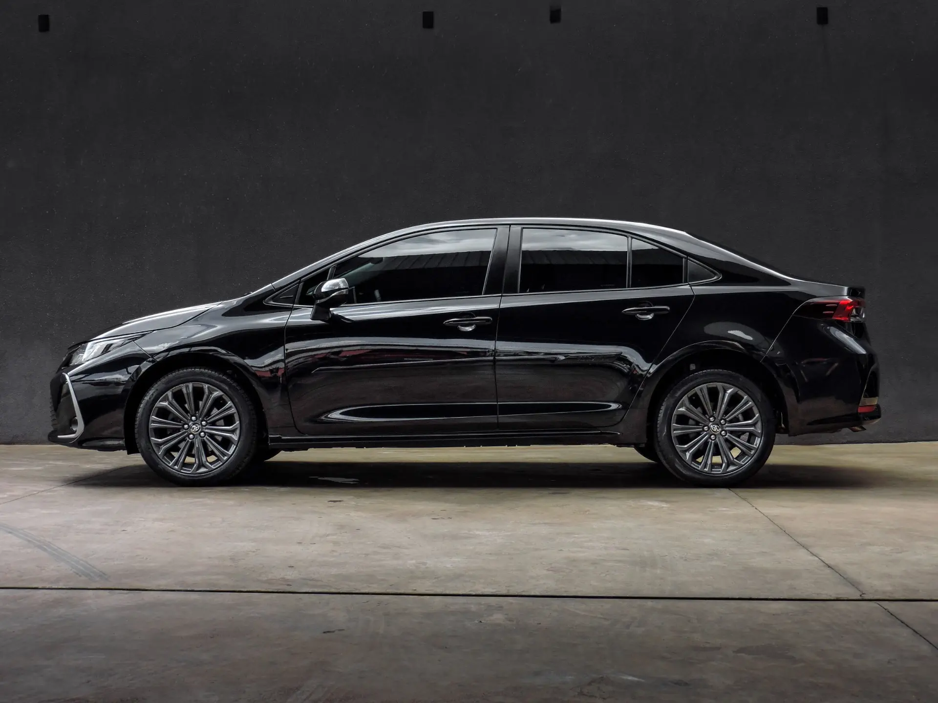 TOYOTA Corolla - Foto