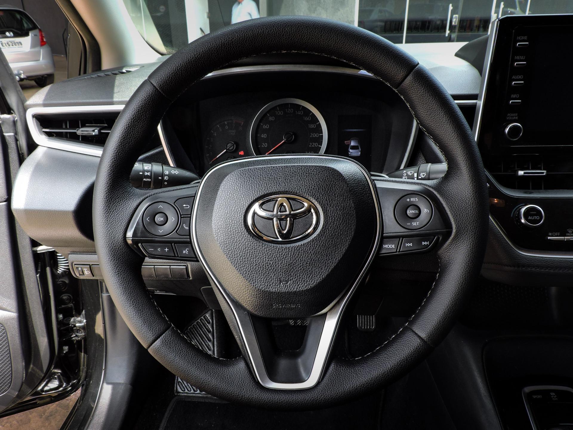 TOYOTA Corolla - Foto