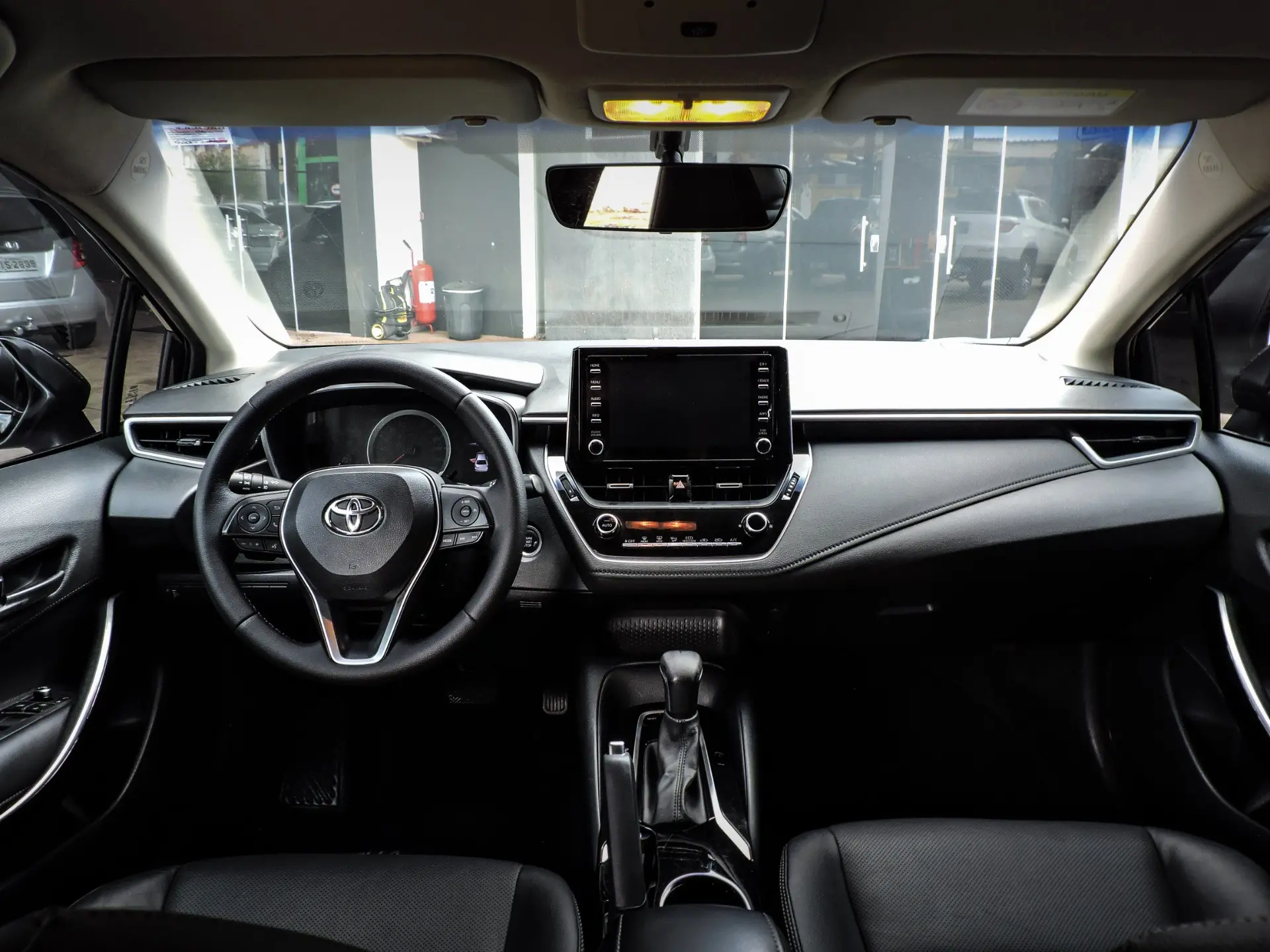 TOYOTA Corolla - Foto