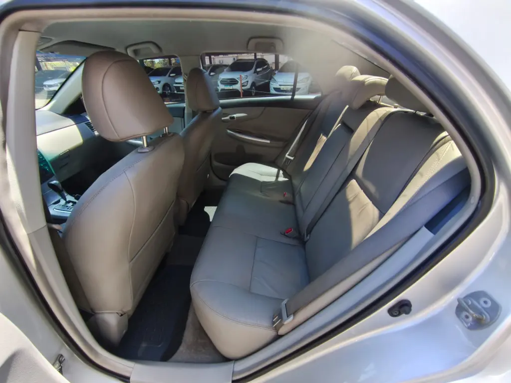 TOYOTA Corolla - Foto