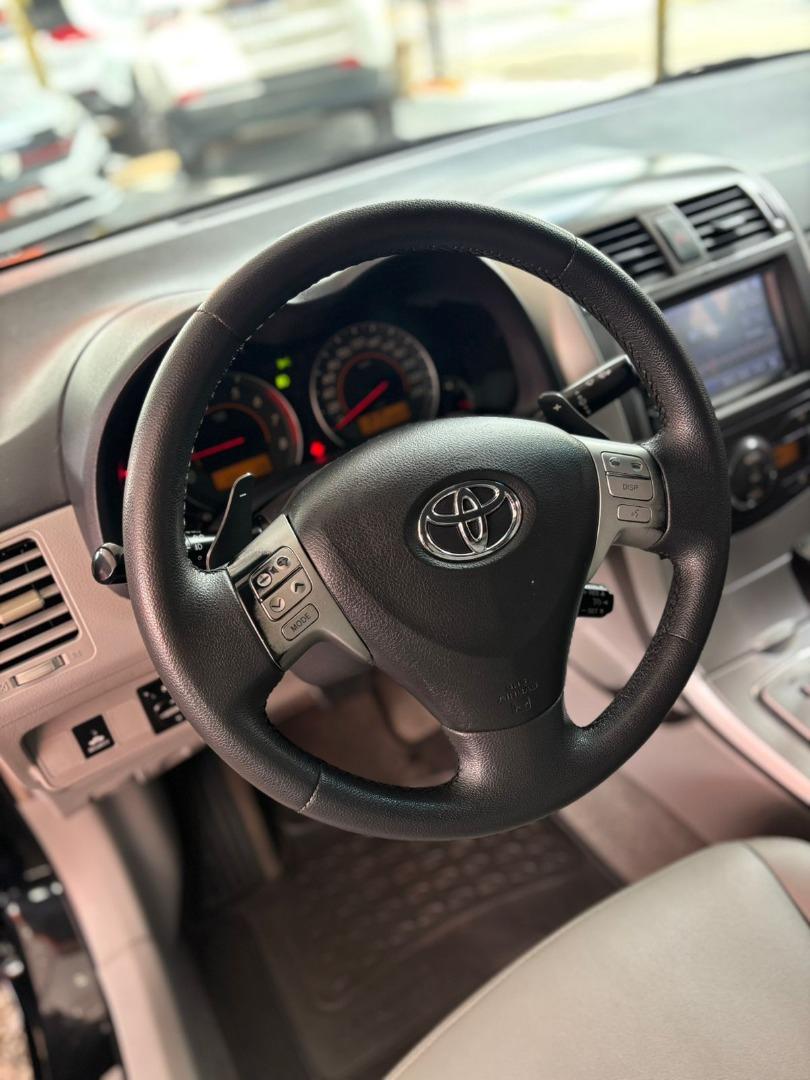 TOYOTA Corolla - Foto