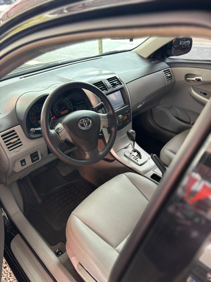 TOYOTA Corolla - Foto