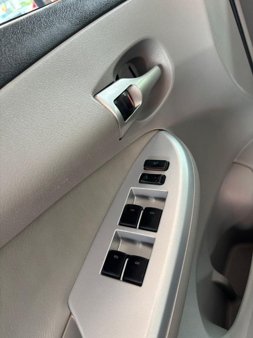 TOYOTA Corolla - Foto