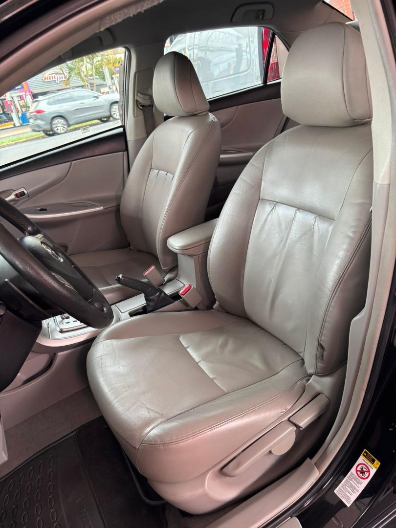 TOYOTA Corolla - Foto