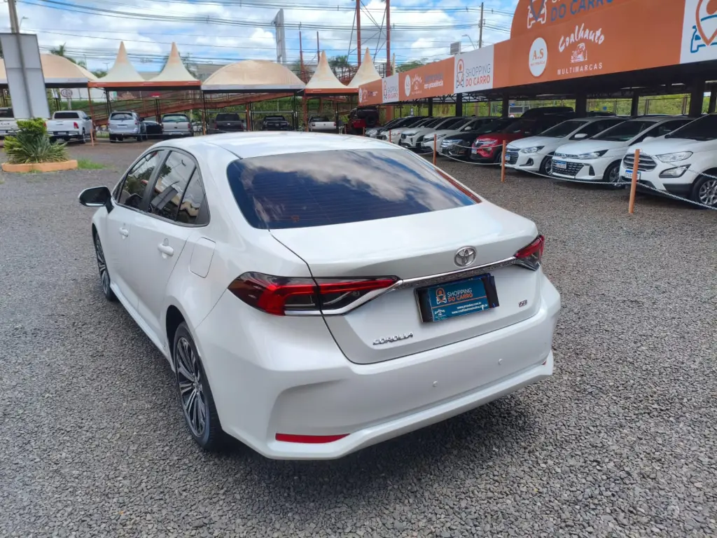 TOYOTA Corolla - Foto