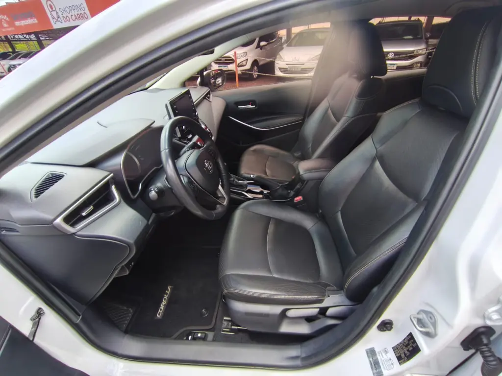 TOYOTA Corolla - Foto