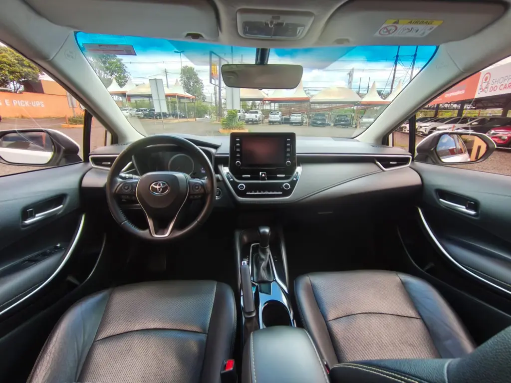 TOYOTA Corolla - Foto