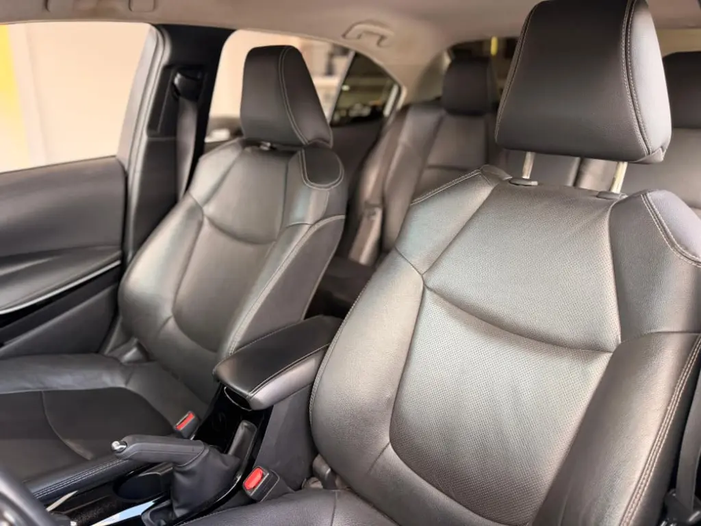 TOYOTA Corolla - Foto