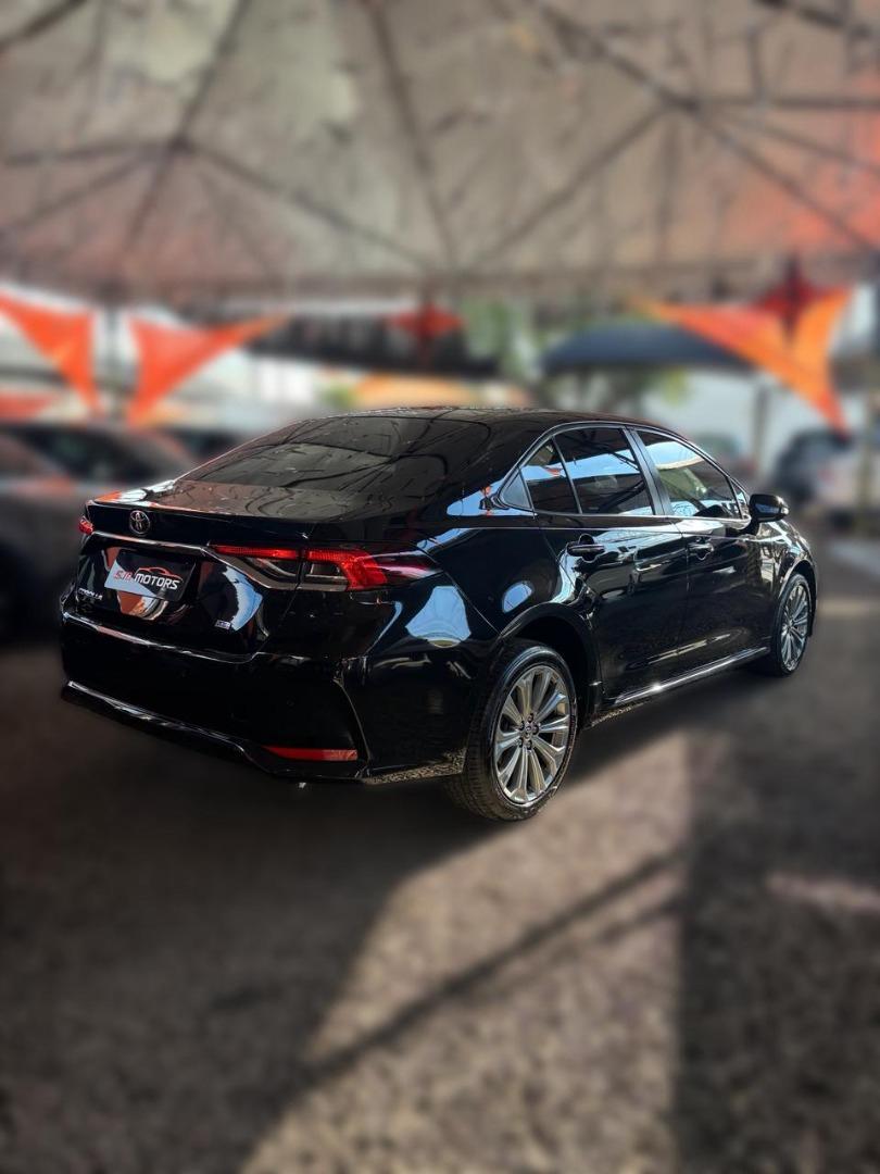 TOYOTA Corolla - Foto