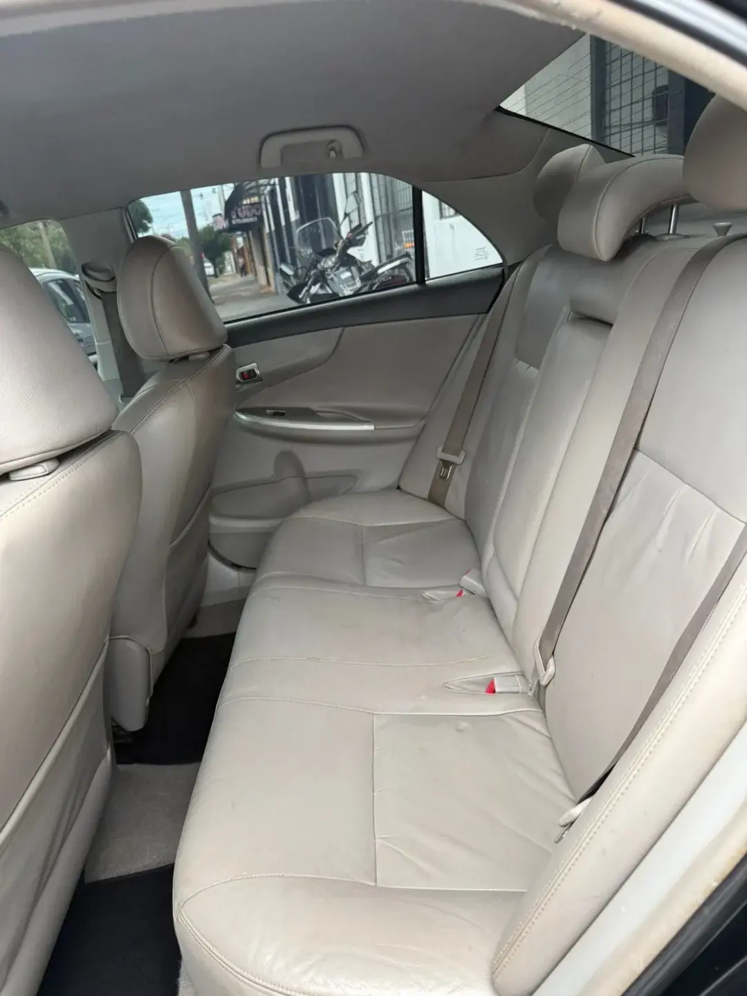 TOYOTA Corolla - Foto