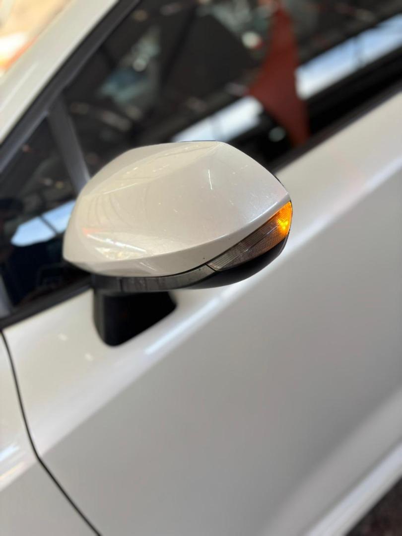 TOYOTA Corolla - Foto