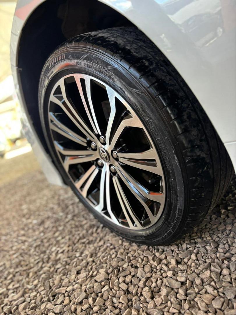 TOYOTA Corolla - Foto