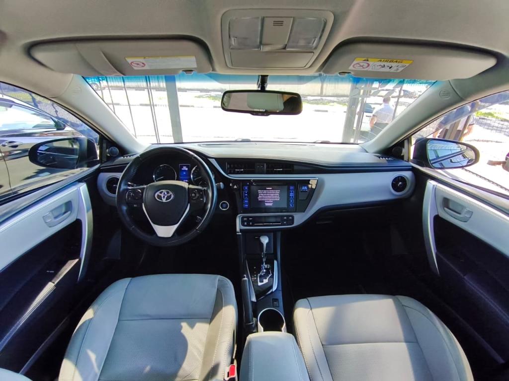 TOYOTA Corolla - Foto