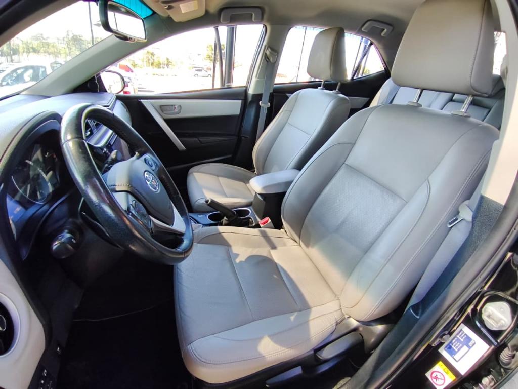 TOYOTA Corolla - Foto