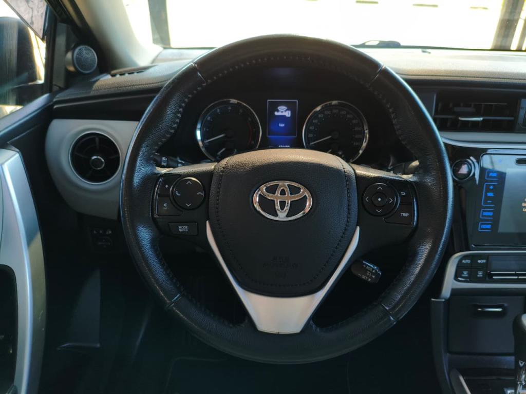TOYOTA Corolla - Foto