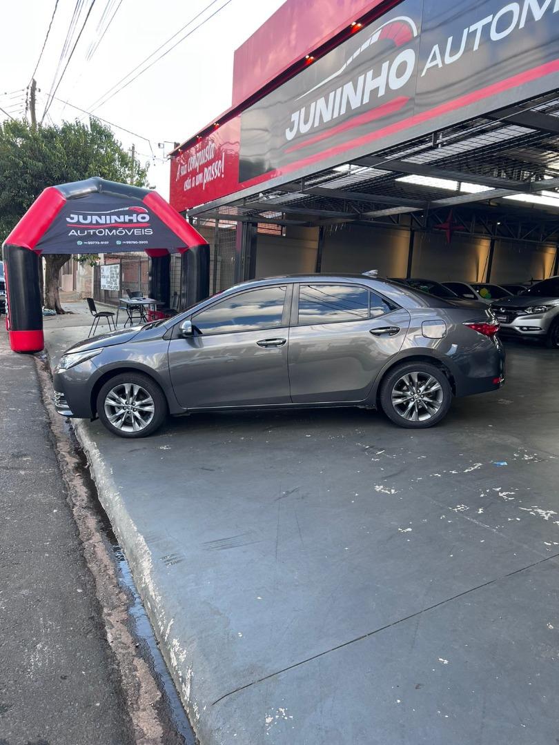 TOYOTA Corolla - Foto