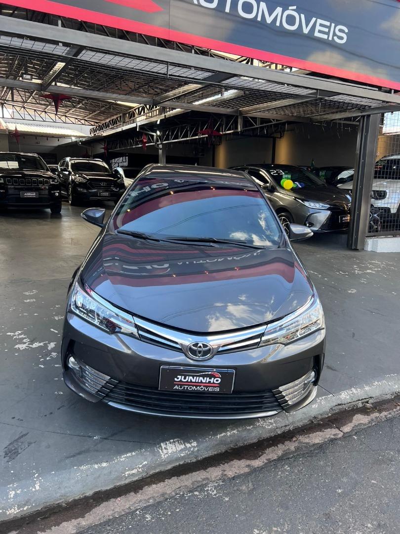 TOYOTA Corolla - Foto