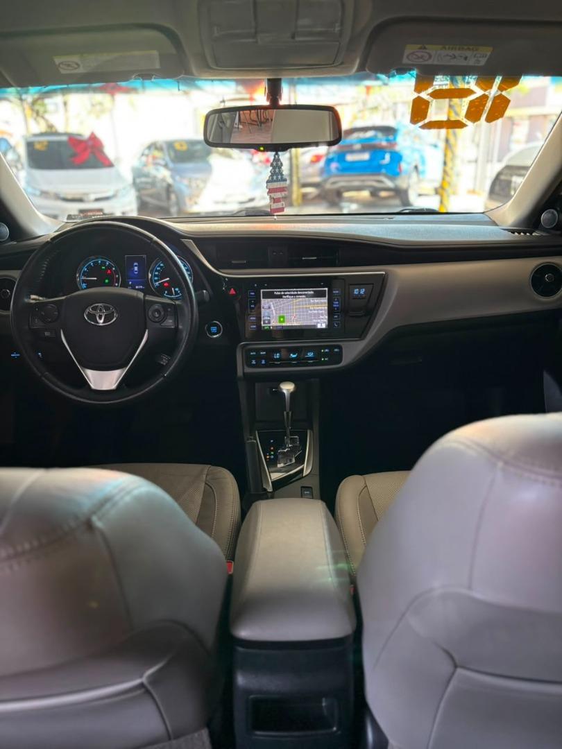 TOYOTA Corolla - Foto