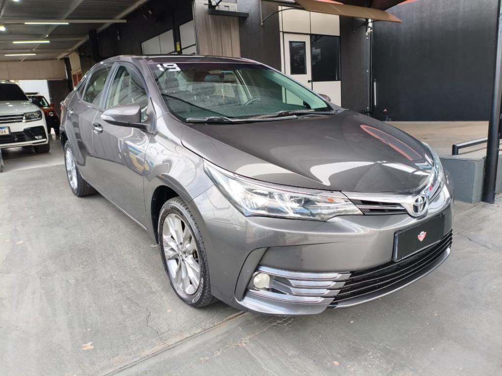 TOYOTA Corolla - Foto