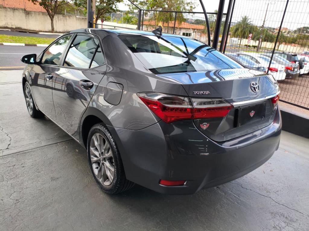 TOYOTA Corolla - Foto