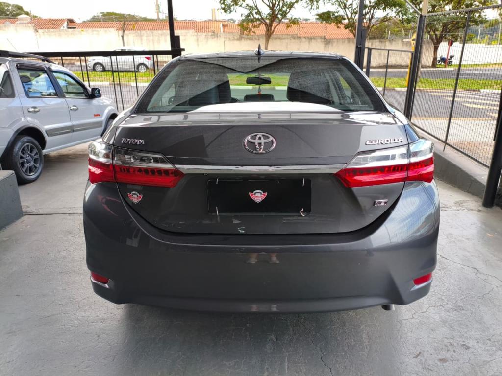 TOYOTA Corolla - Foto