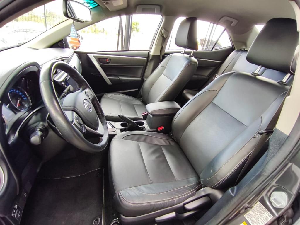 TOYOTA Corolla - Foto
